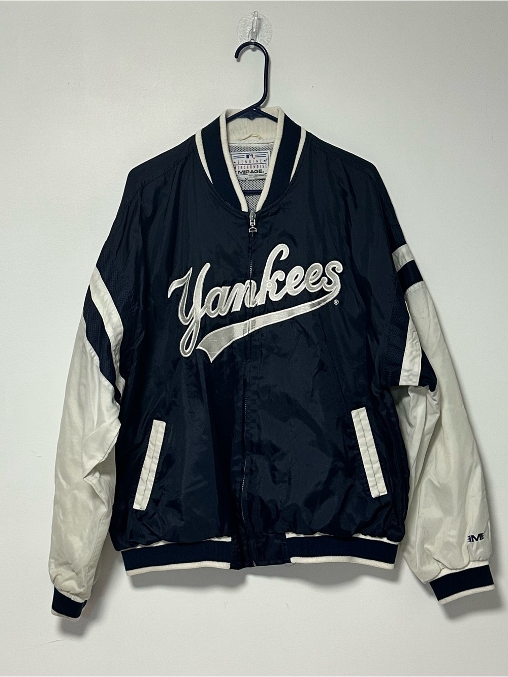 Vintage NY Yankees Satin Bomber Jacket – Genuine MLB Mirage – Unisex XL